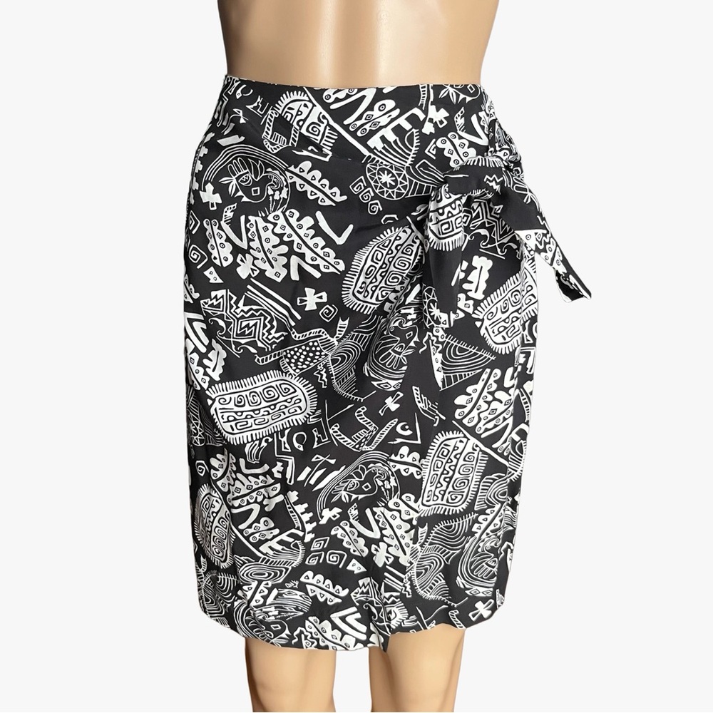 90s Vintage Wrap Skirt | Black White Abstract Print | Rayon